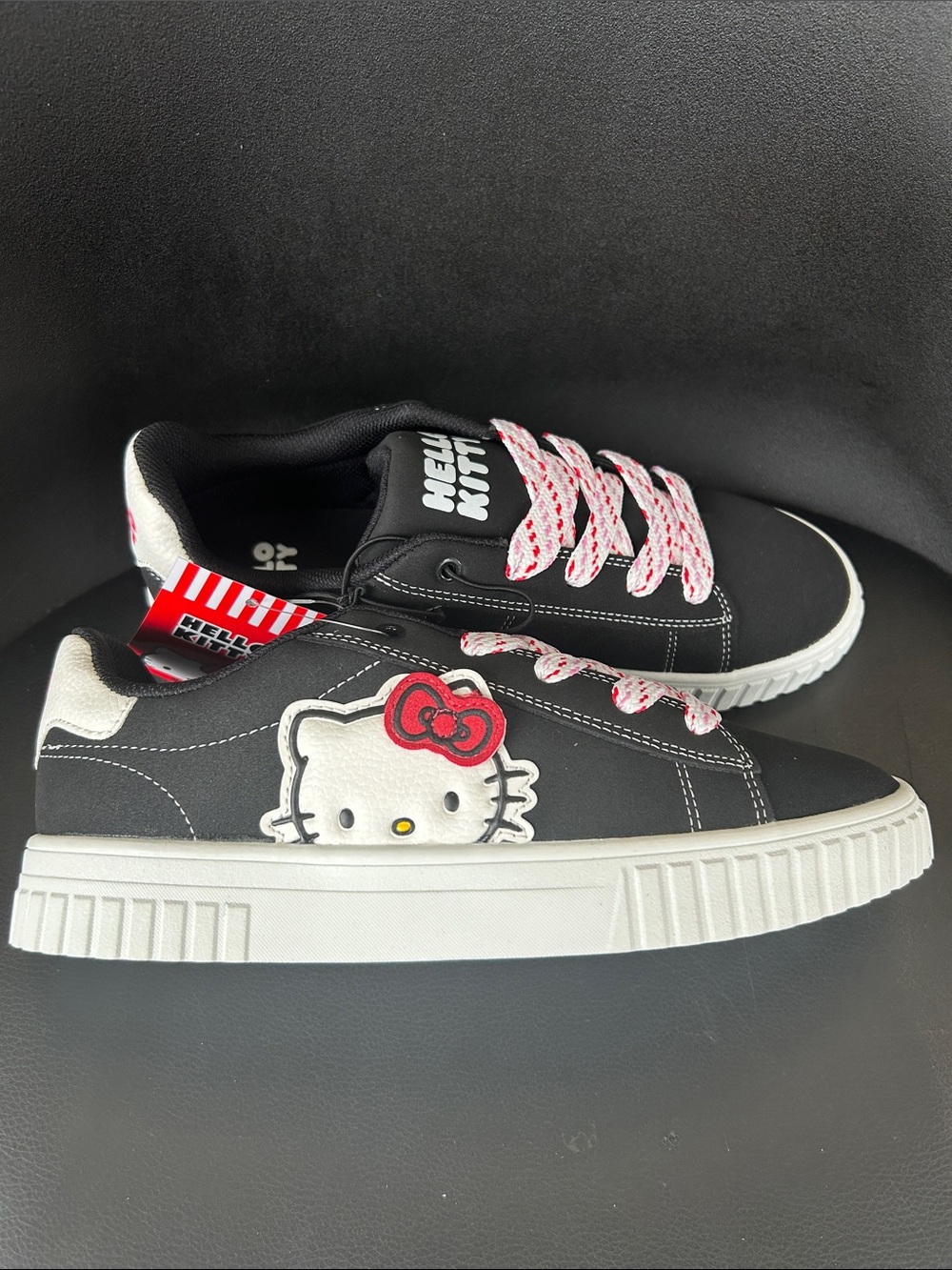NWT 🆕 Women’s Hello Kitty Black Sneakers with White Sole size 9